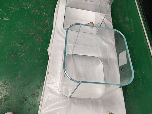 热弯玻璃制品